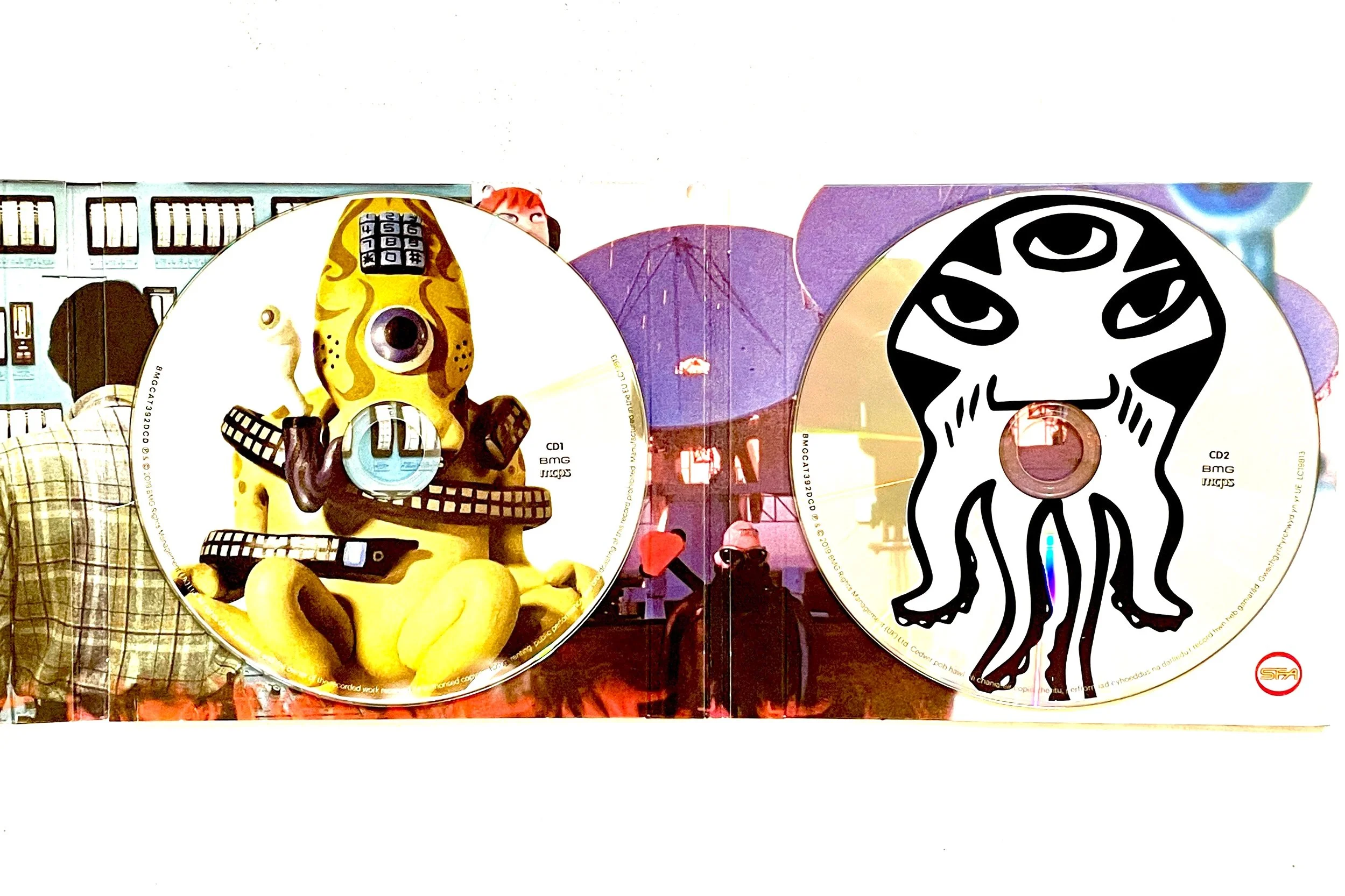 SUPER FURRY ANIMALS ~ Guerilla (2CD Deluxe Edition) — Taste